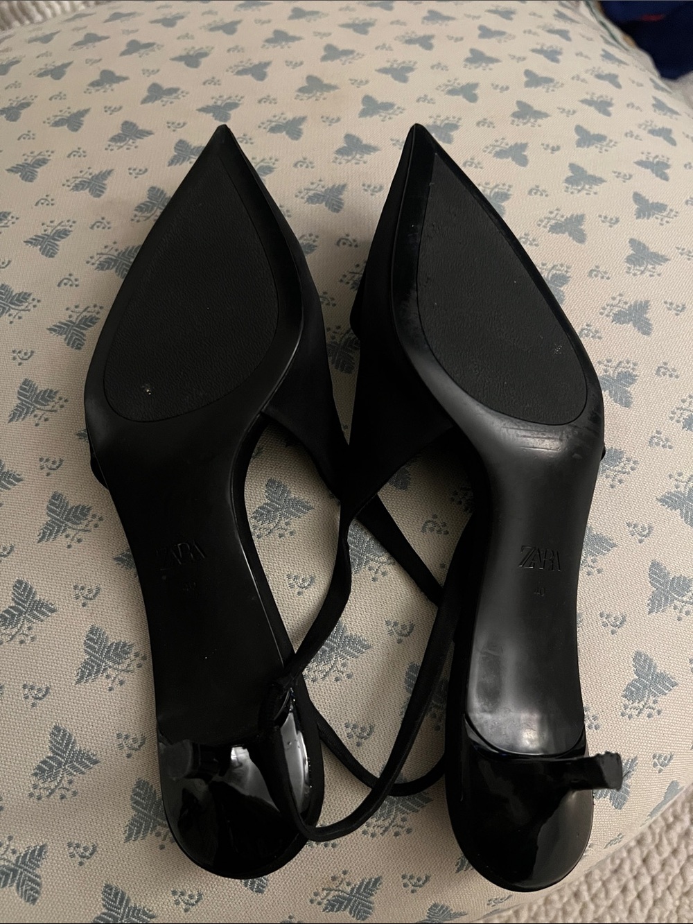 Zara Black Pointed Slingback Pumps with Strap Detail - Picture 4 of 12
